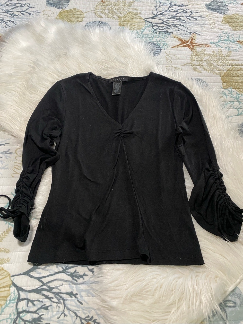 Parallel studio Black V-Neck 3/4 Sleeve Top with Ruched Tie Sleeves